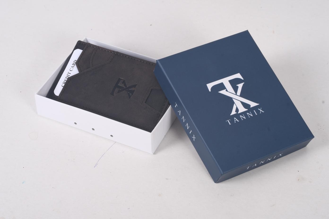 Tannix box, opened